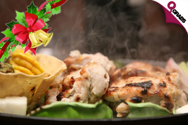 For QR43 Child/QR87 Adult Celebrate the Season with a Delicious Christmas Lunch Buffet! (QR87/QR175 Value)